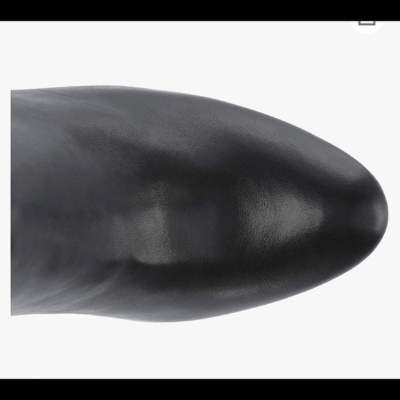 NIB Lauren Ralph Lauren Eastwell Fashion Boot, Black, Size 6.0 - Picture 4 of 8